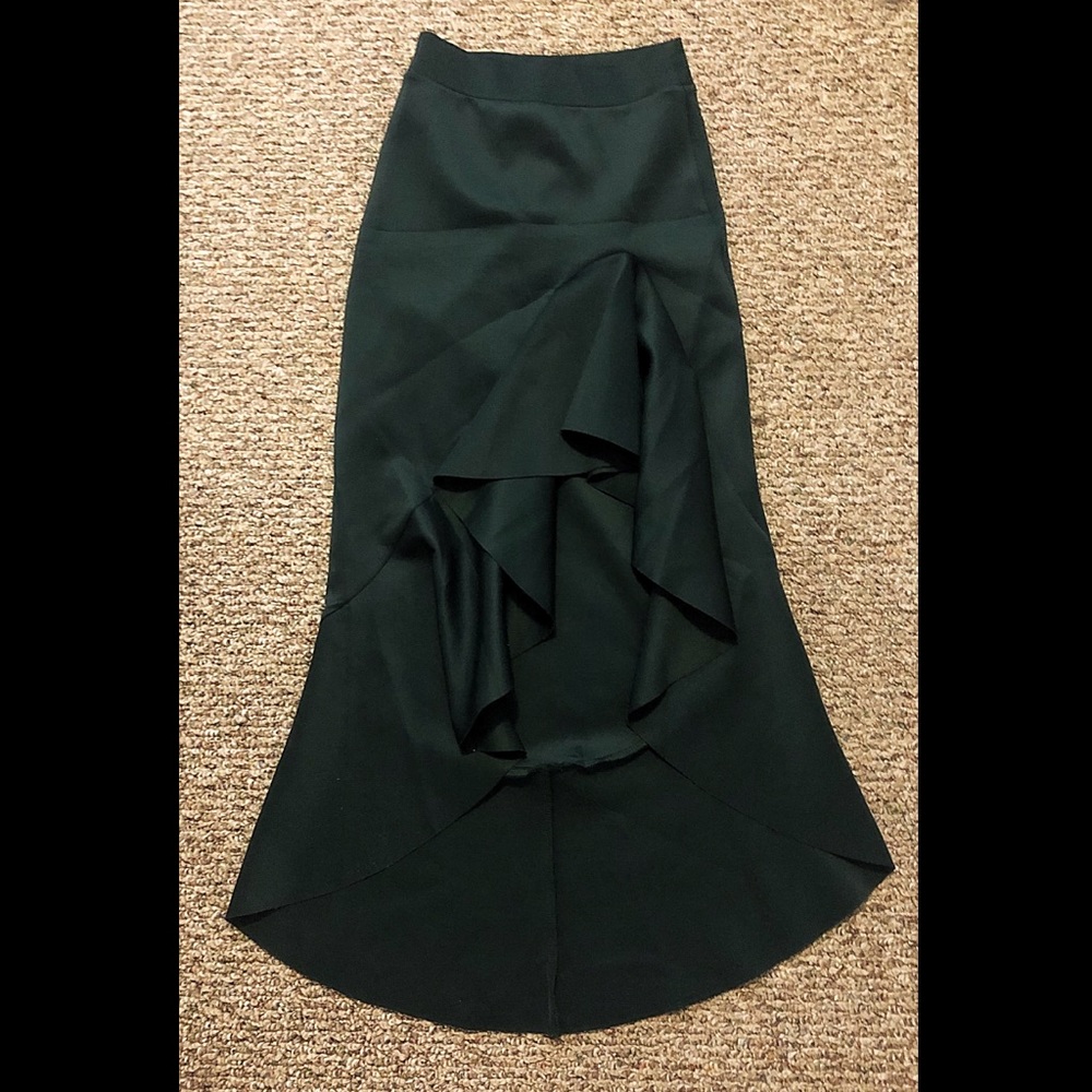 BRAND NEW Shein high slit dark green ruffle skirt